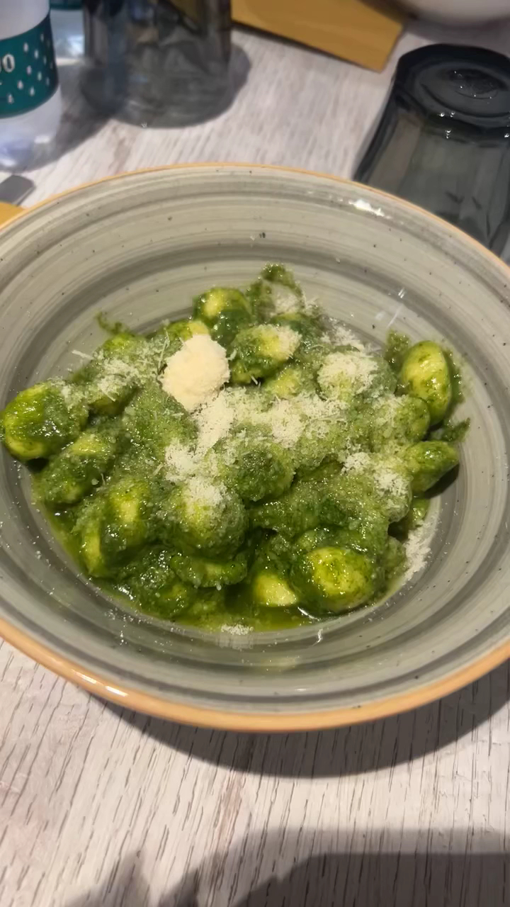Gnocchi al Pesto
